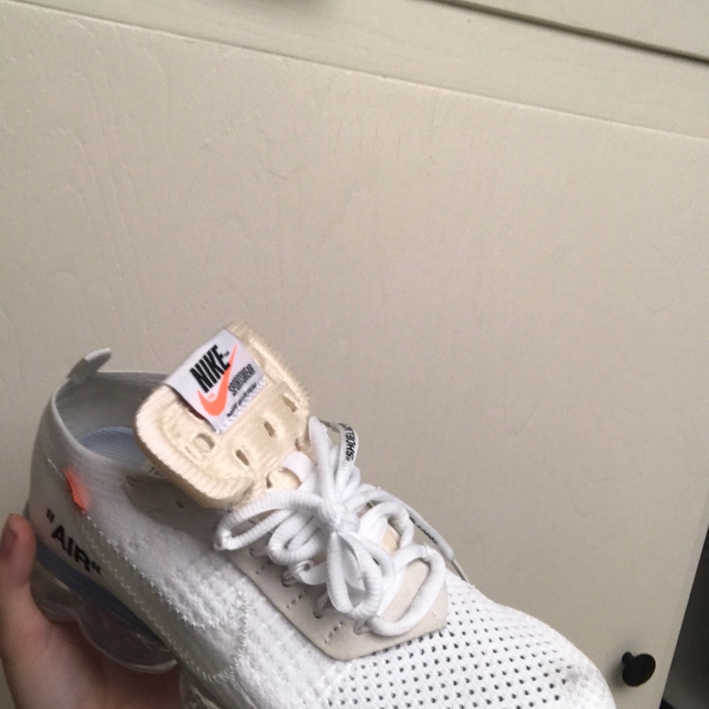 off white shoes - Picture 2 of 3
